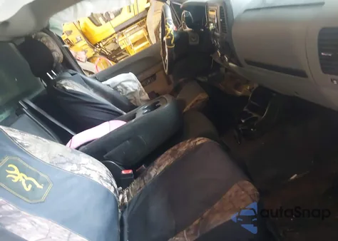 2013 Chevrolet Silverado 1500 Work Truck z USA, uszkodzony, nr VIN 1GCNCPEX4DZ173307